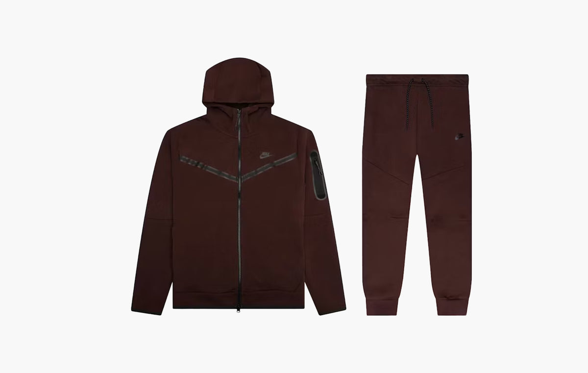 Sportswear Tech Fleece Hoodie & Joggers Set "Earth/Black"