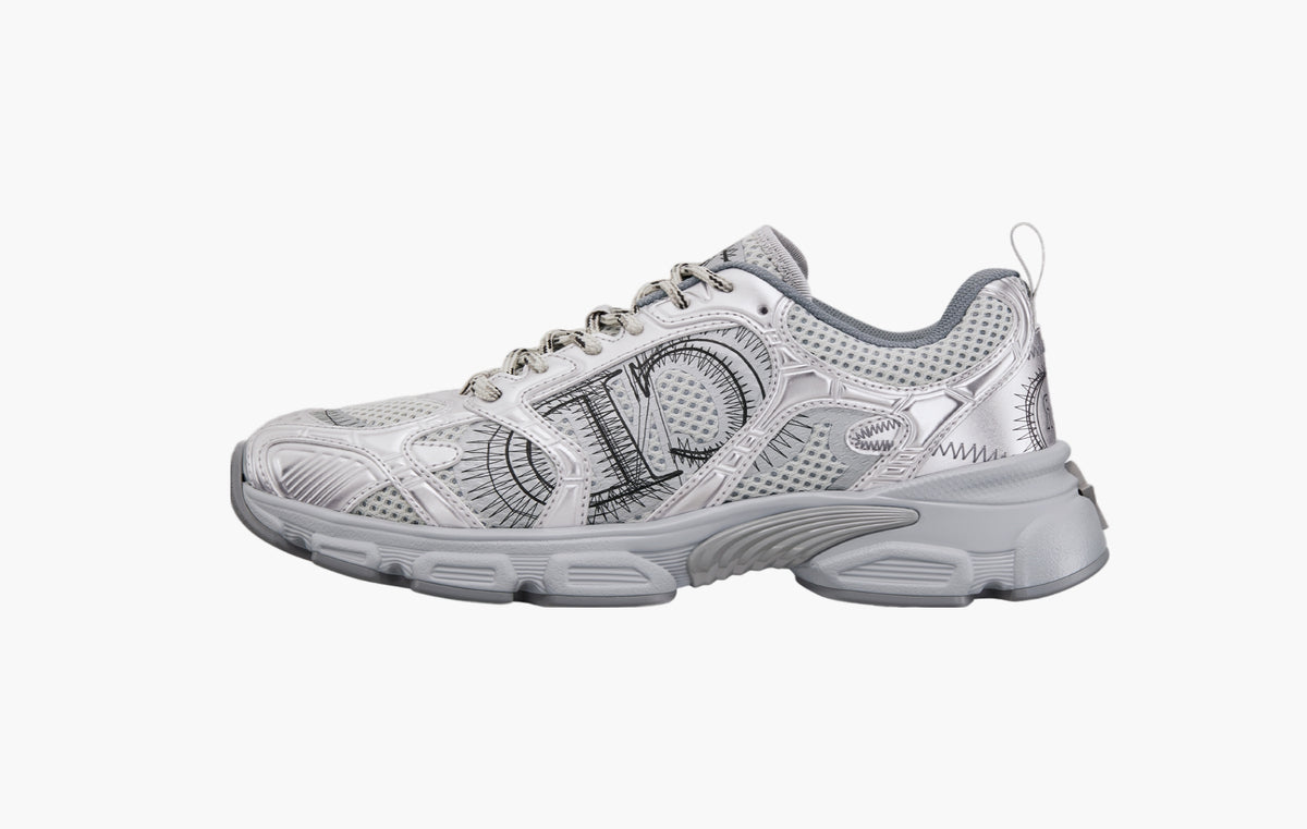 Chrono Sneaker WMNS "Gray Mesh with Silver-Tone Laminated Leather-Effect Panels"