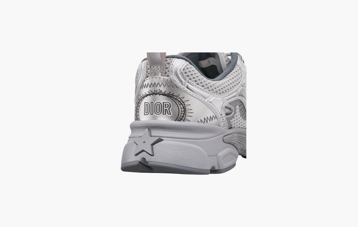 Chrono Sneaker WMNS "Gray Mesh with Silver-Tone Laminated Leather-Effect Panels"