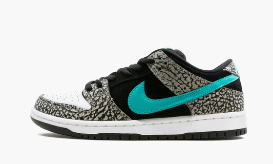 Dunk SB Low Elephant - BQ6817 009 | The Sortage