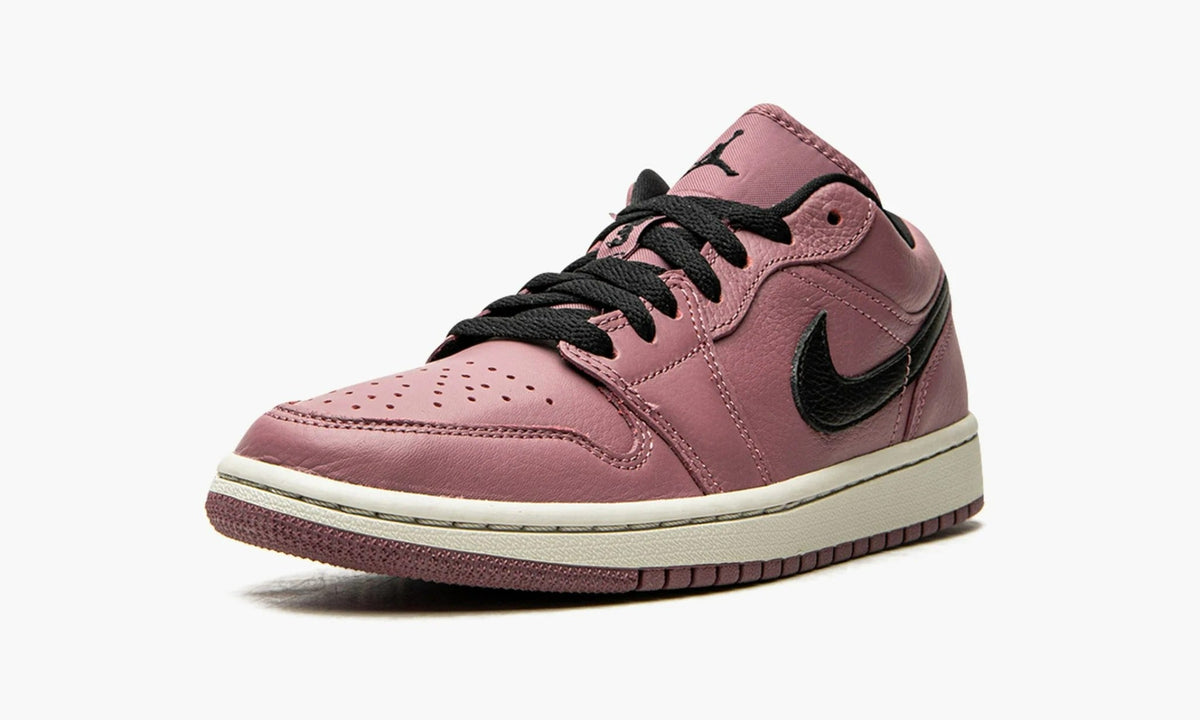 Air Jordan 1 Low Mulberry Magenta - DC7268 500 | The Sortage