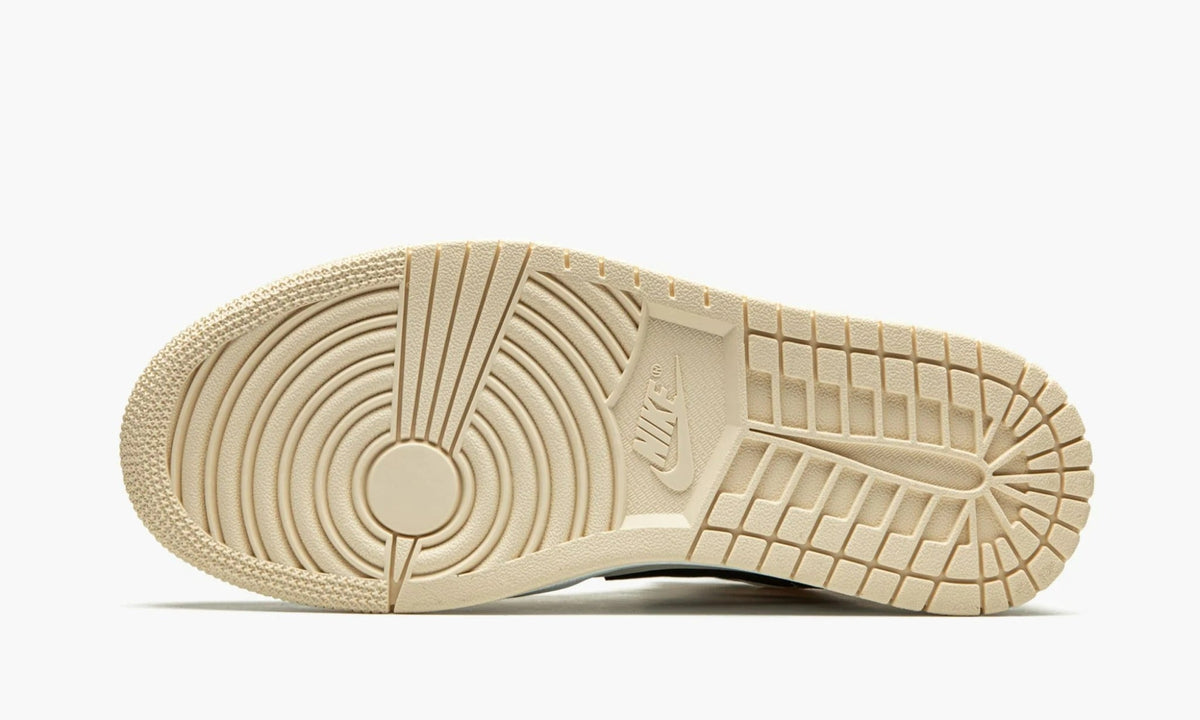 Air Jordan 1 Mid Barely Orange Guava Ice - BQ6472 800 | The Sortage