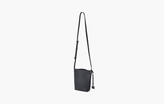 Bale Phone Case Calfskin "Black/Onyx"